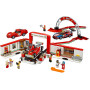 Конструктор LEGO Speed Champions Гараж Ferrari 841 деталь (75889)