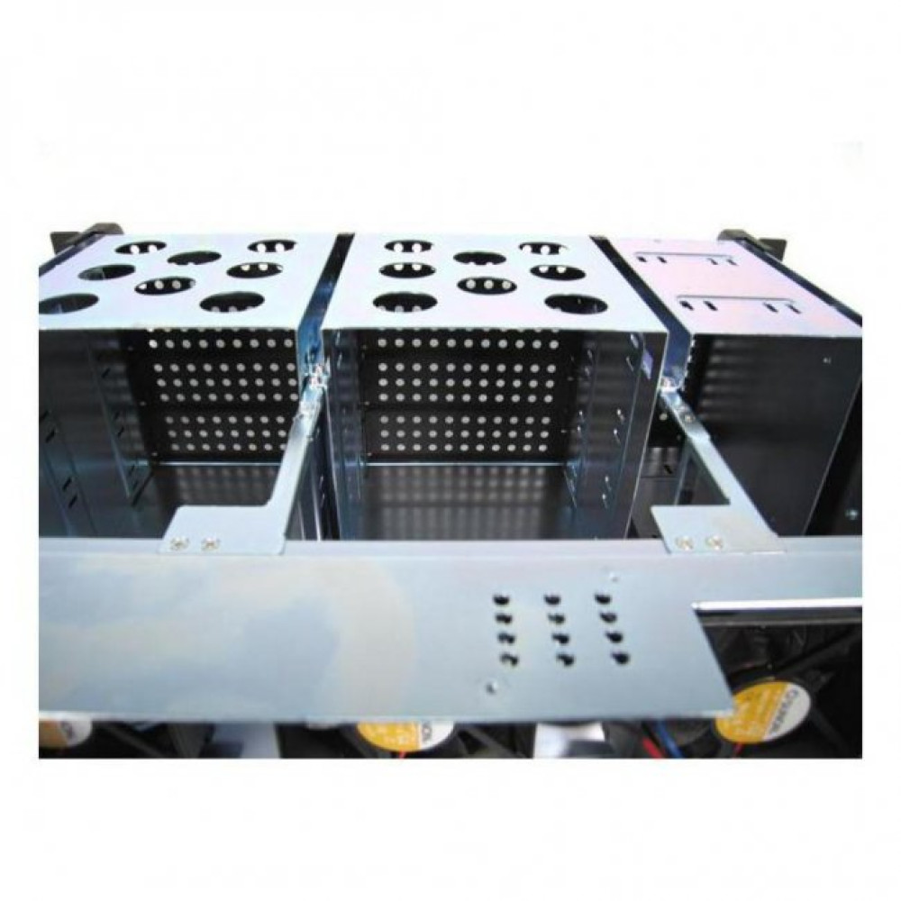 Корпус CHIEFTEC UNC-410F-B-OP