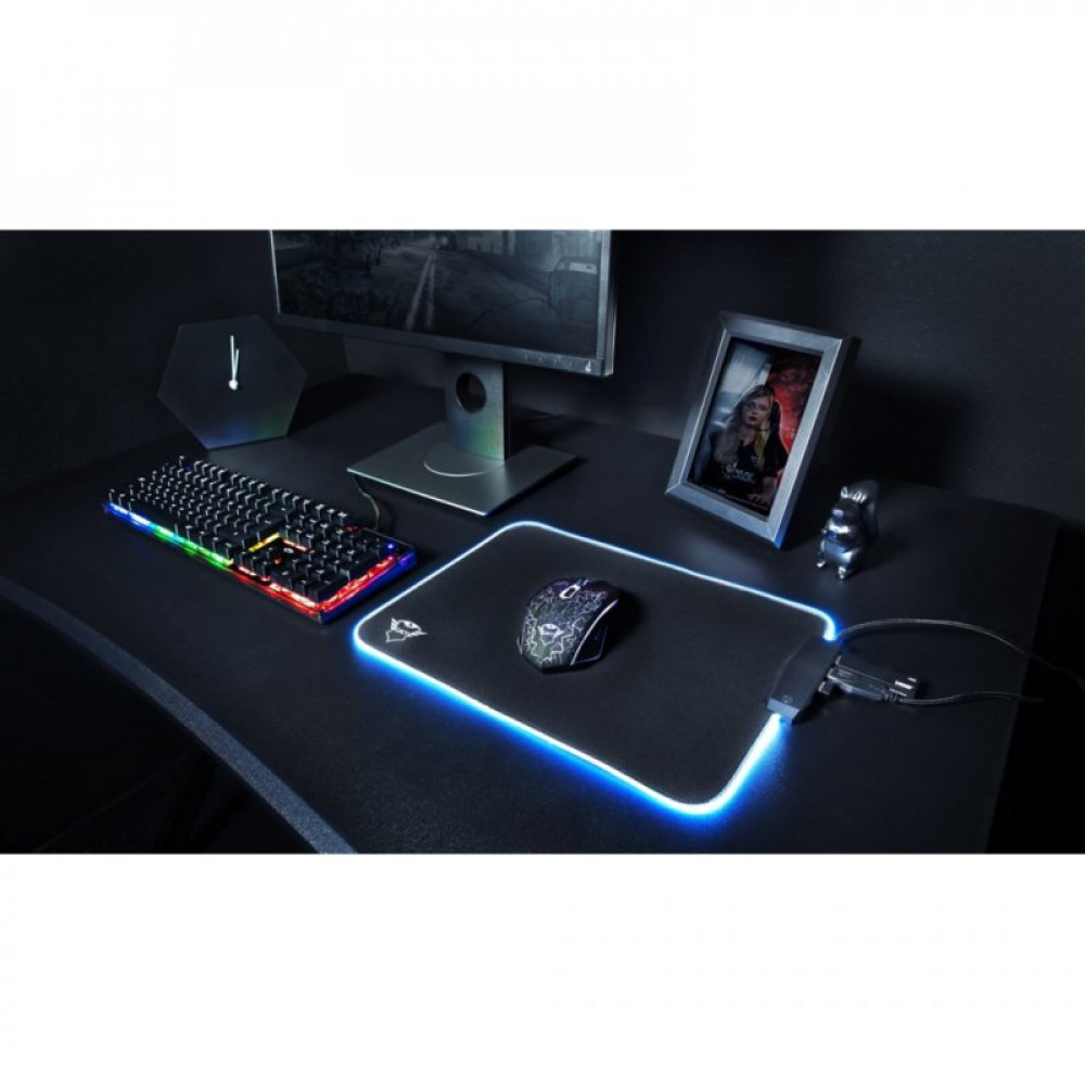 Килимок для мишки Trust GXT 765 Glide-Flex RGB Mouse Pad with USB Hub Black (23646)