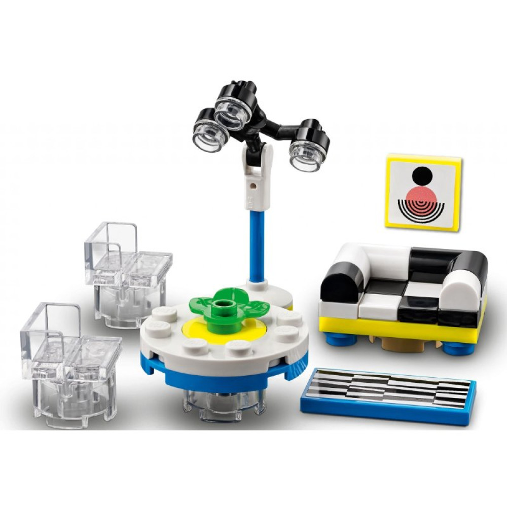 Конструктор LEGO Friends Цветочные и дизайнерские магазины в центре города 2010 деталей (41732)