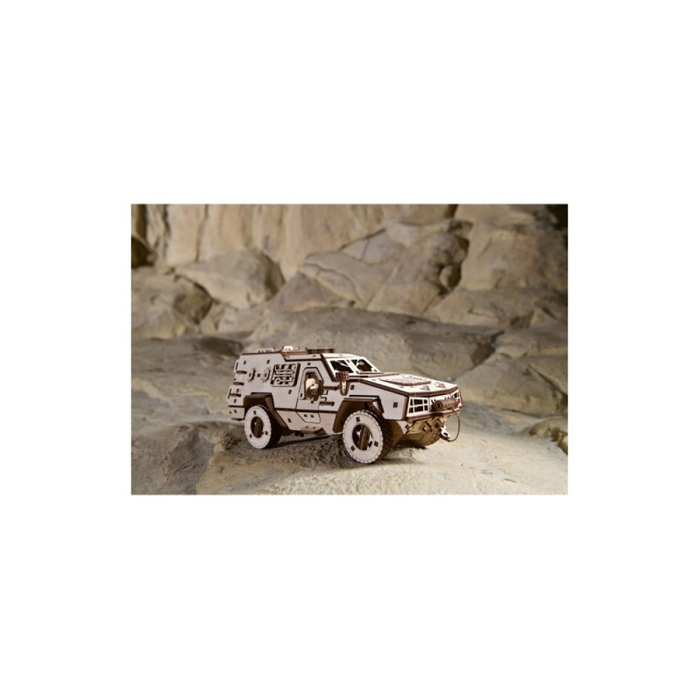 Конструктор Ugears Бойова машина Дозор-Б (6337407)