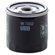 Фильтр масляный Mann Фільтр масляний (W7032)