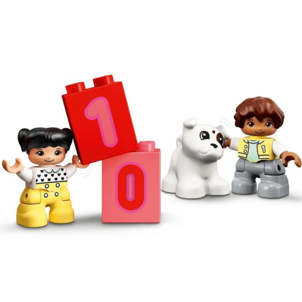 Конструктор LEGO Duplo Поезд с цифрами учимся считать 23 детали (10954) Конструктор LEGO Duplo Поезд с цифрами учимся считать 23 детали (10954)