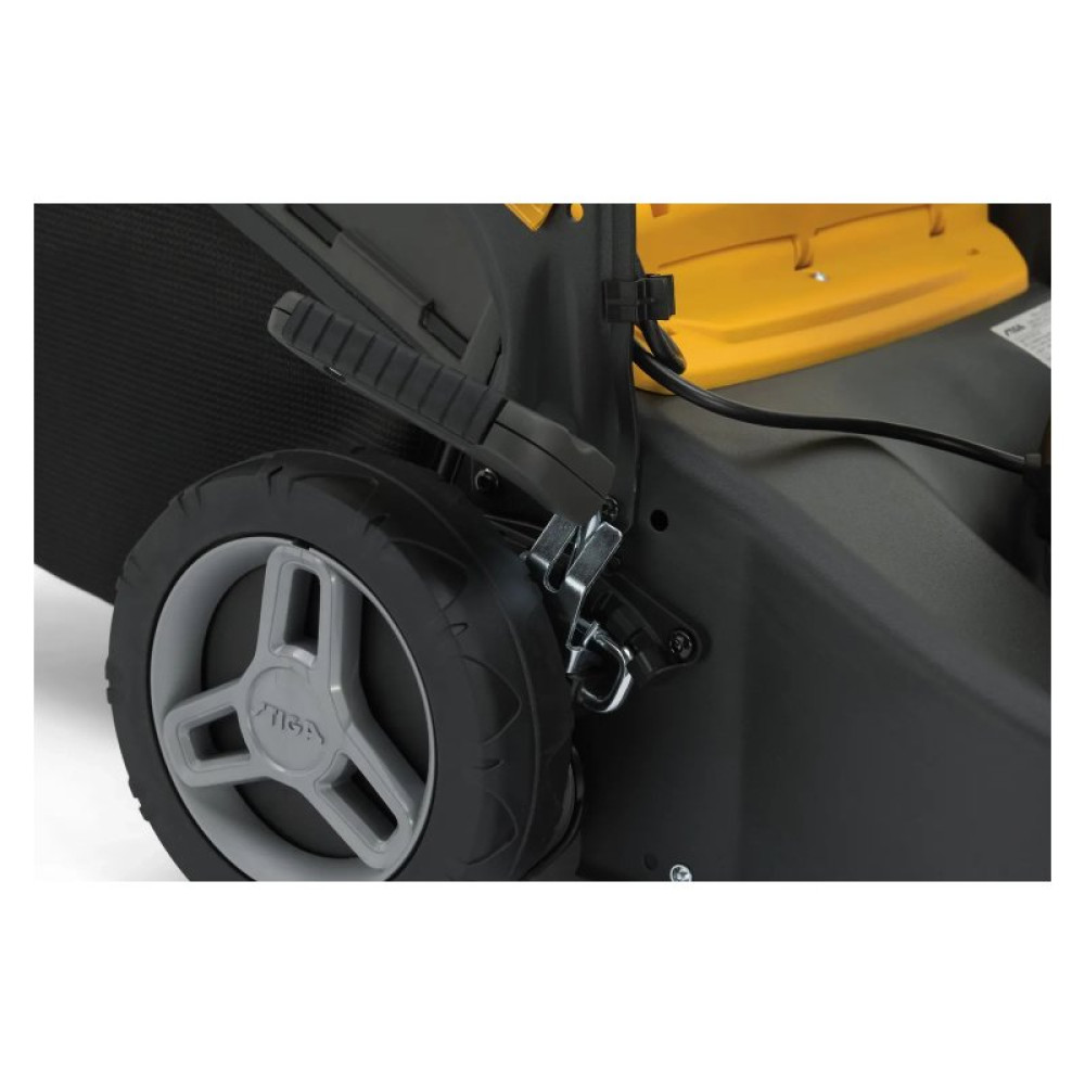 Газонокосилка Stiga 48V, 4Ah, ширина кошения 41 см (Collector543AEKit)