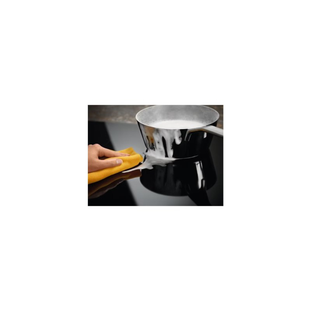 Варочна поверхня Electrolux CIR60430CB