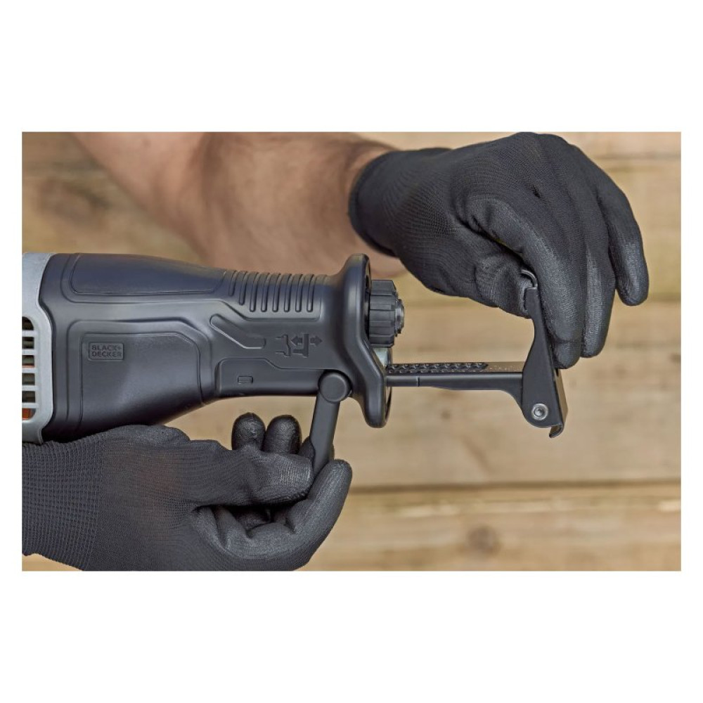 Шабельна пила Black&Decker BES301K