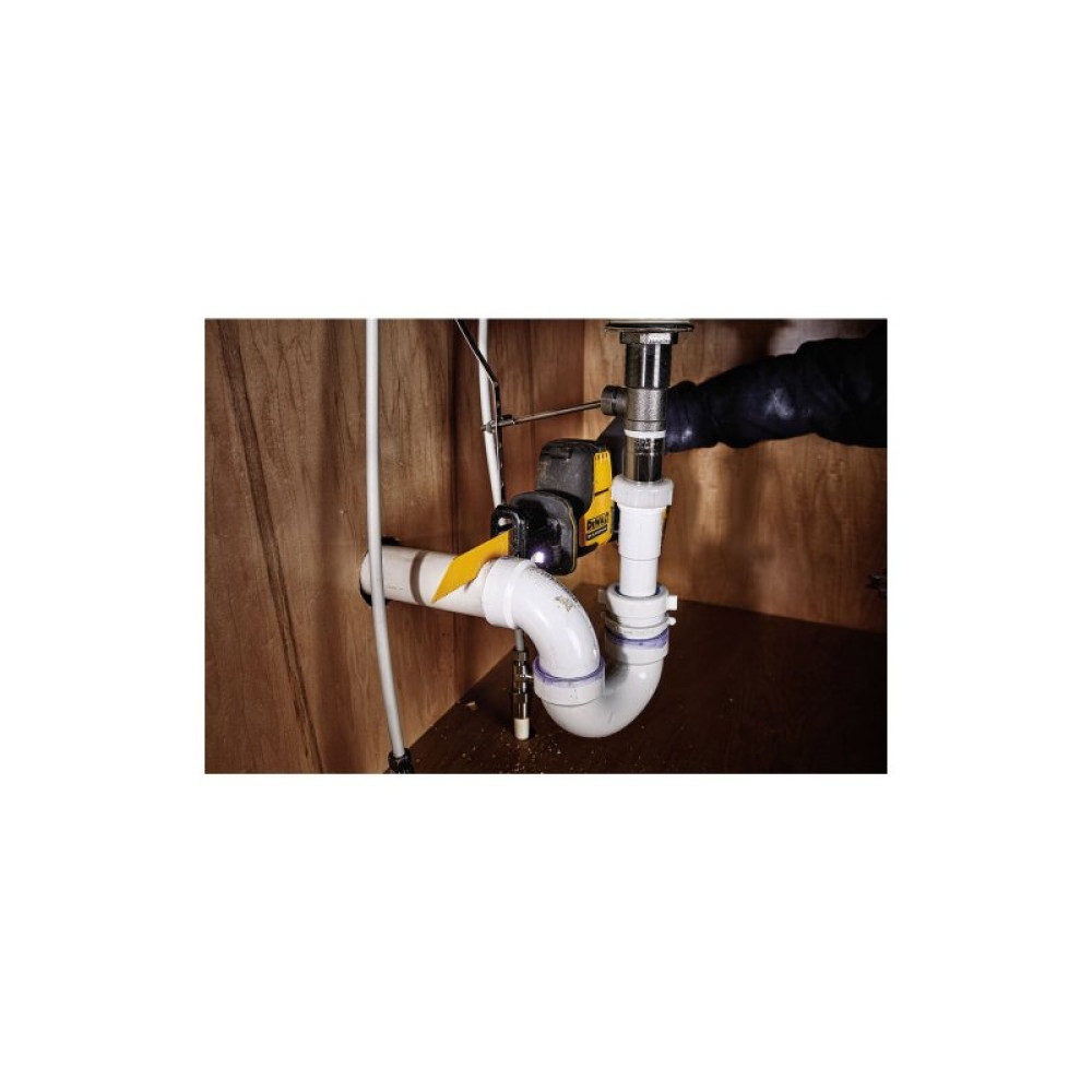 Шабельна пила DeWALT 10.8/12В XR Li-lon, безщіткова, 2 АКБ, ЗУ, кейс TSTAK (DCS312D2)