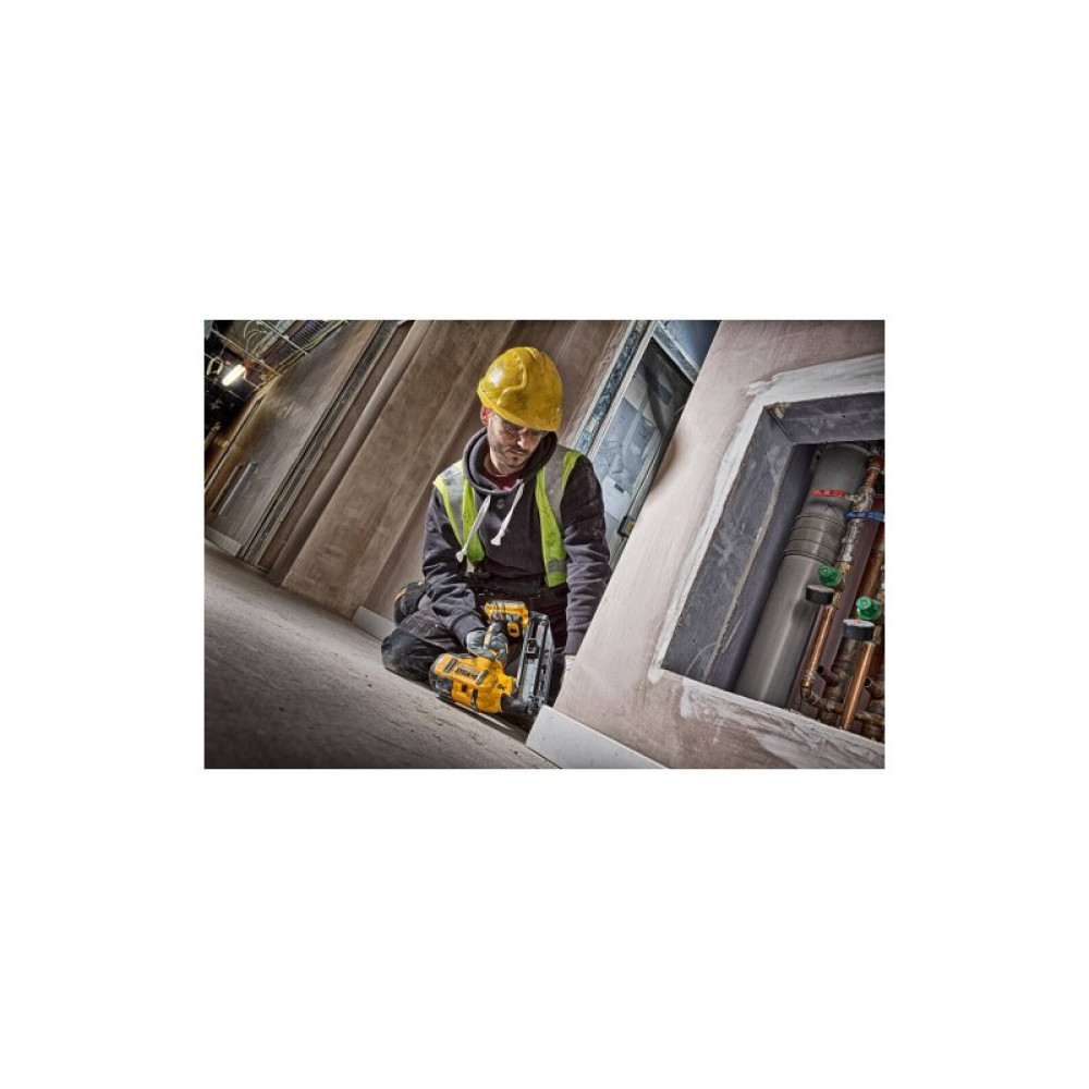 Цвяхозабивач DeWALT 18В, діаметр/довжина цвяха 1.6/63 мм, (без АКБ та ЗП) (DCN662N)