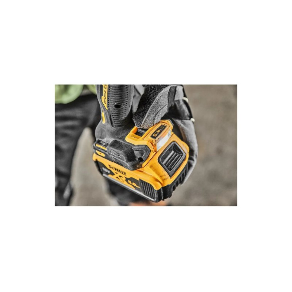 Шуруповерт DeWALT XR Li-Ion 18V 5Ah, 90 Нм, 0-650/0-2000 об/мин (DCD800P2T)