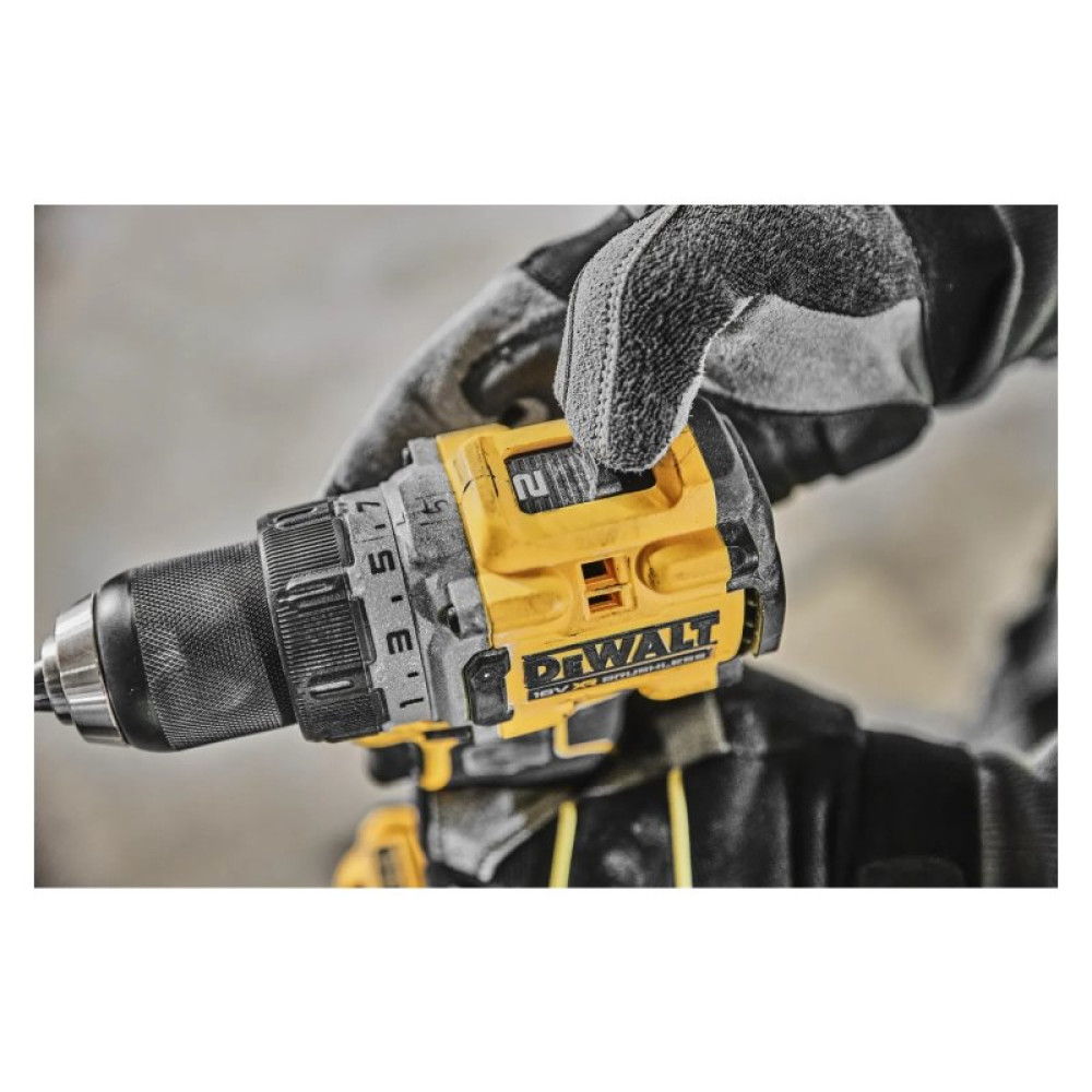 Шуруповерт DeWALT XR Li-Ion PowerStack 18V 2x1.7 Аг, 90 Нм, 0-650/0-2000 об/хв (DCD800E2T)