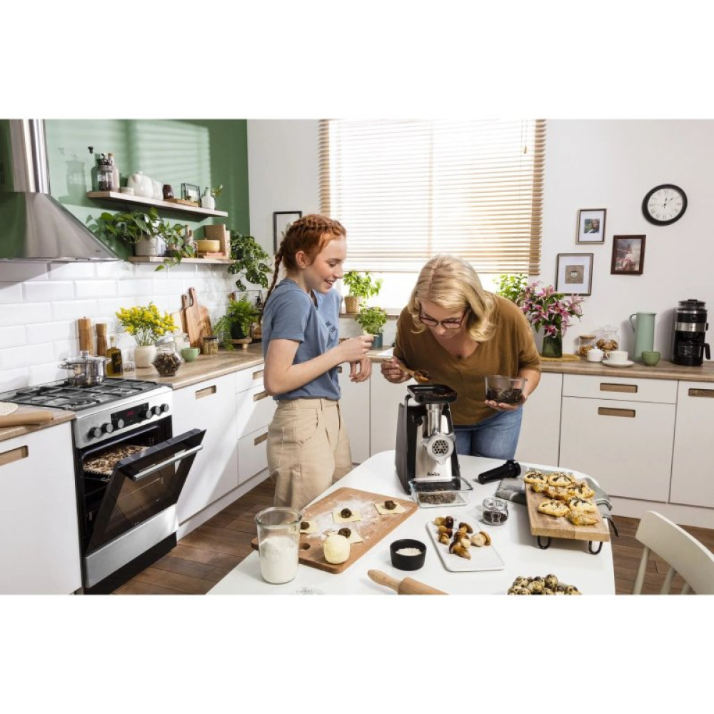 М'ясорубка AMICA MM3011