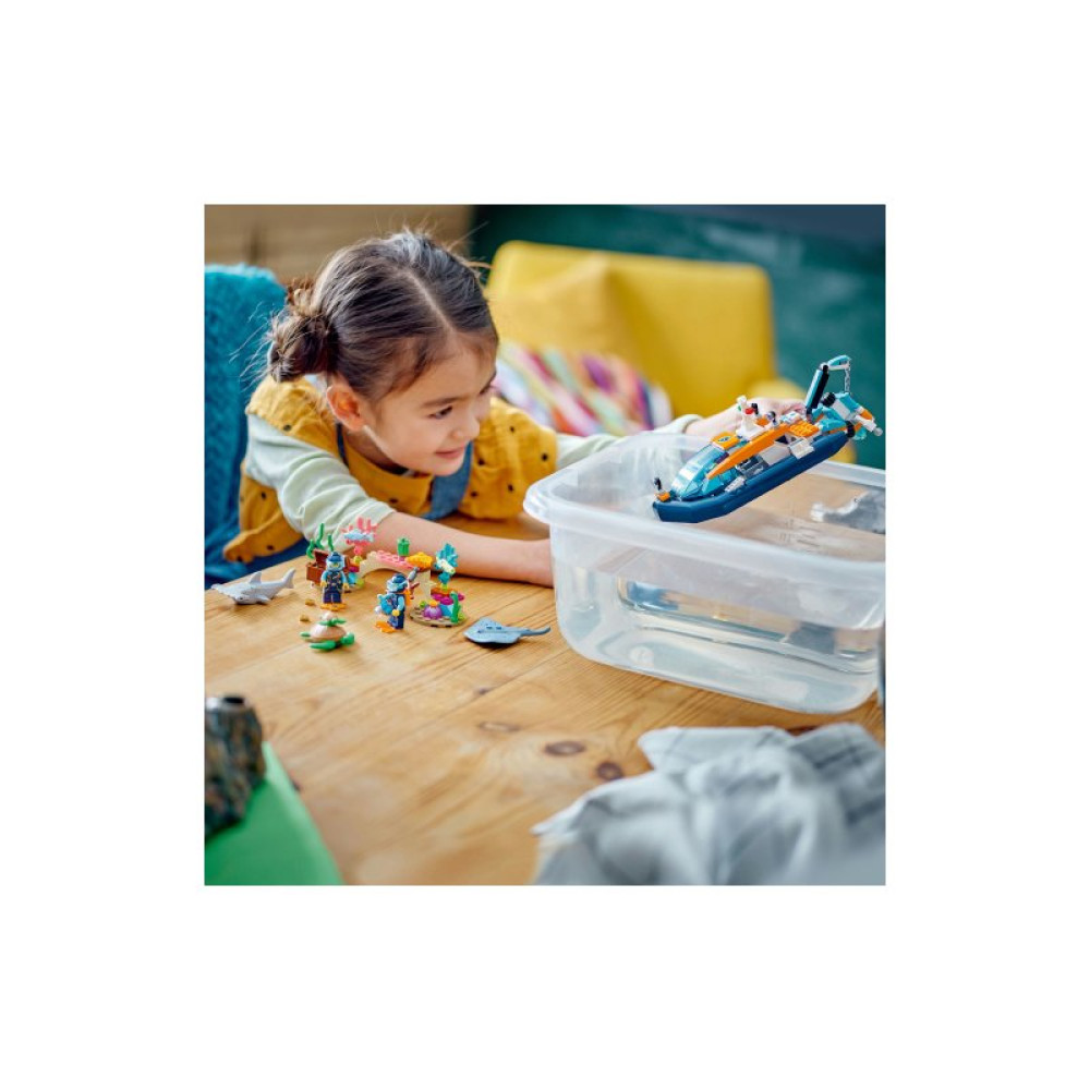 Конструктор LEGO City Исследовательская подлодка 182 деталей (60377)