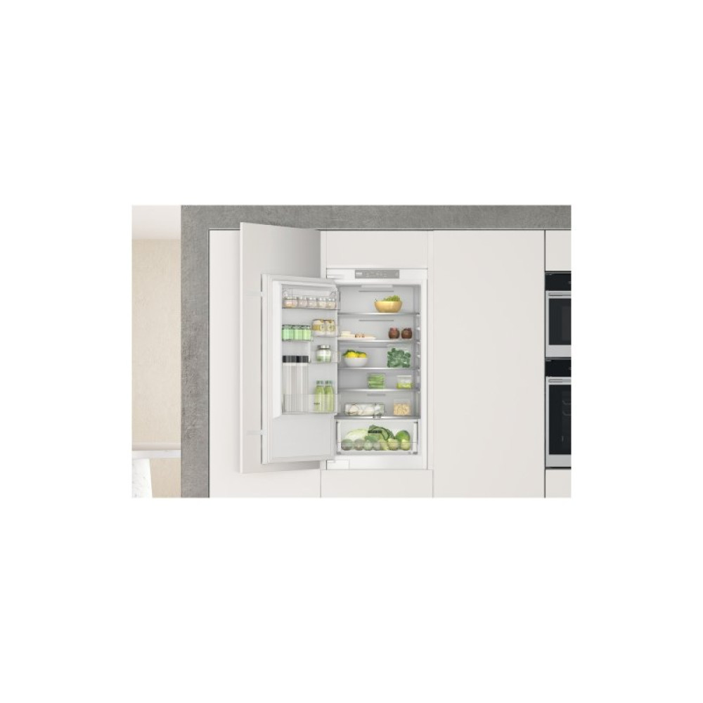 Холодильник Whirlpool WHC18T311