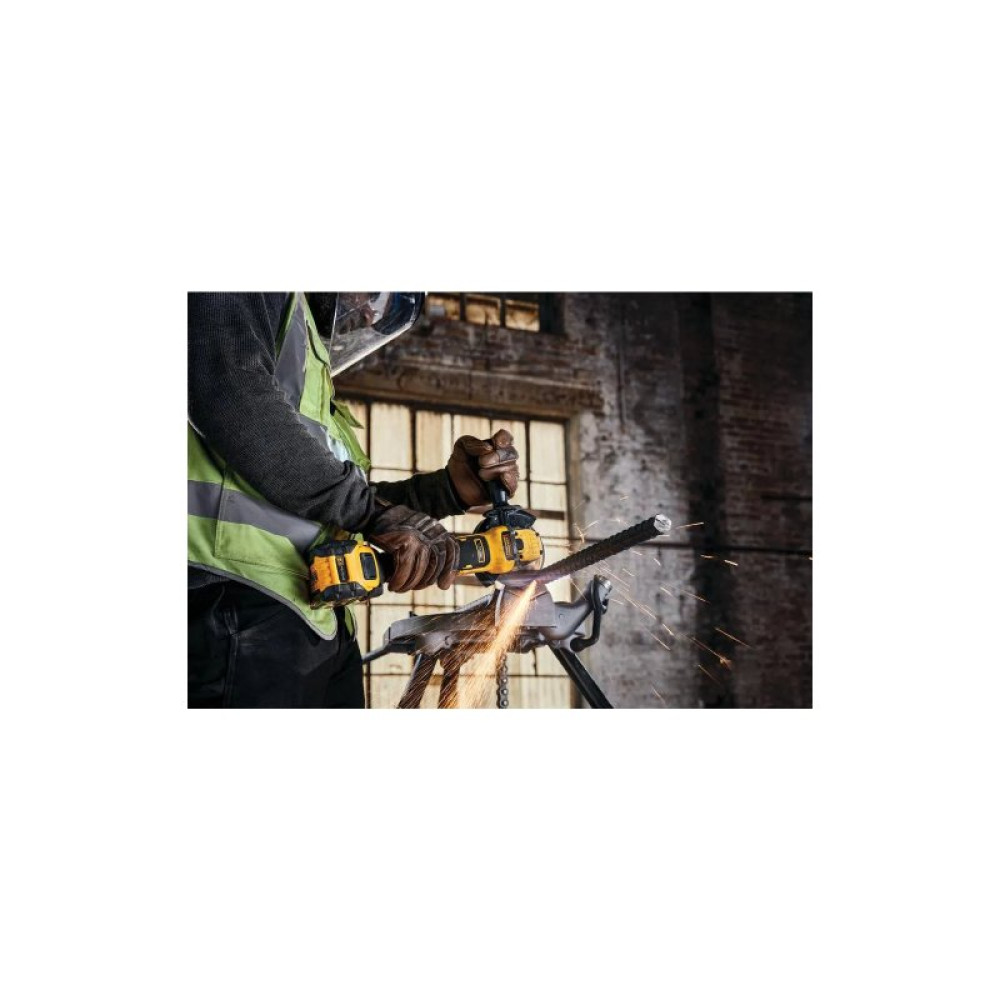 Шліфувальна машина DeWALT 18В XR Li-lon, 125 мм, 9000 об/хв, TSTAK (без АКБ та ЗП) (DCG409NT)