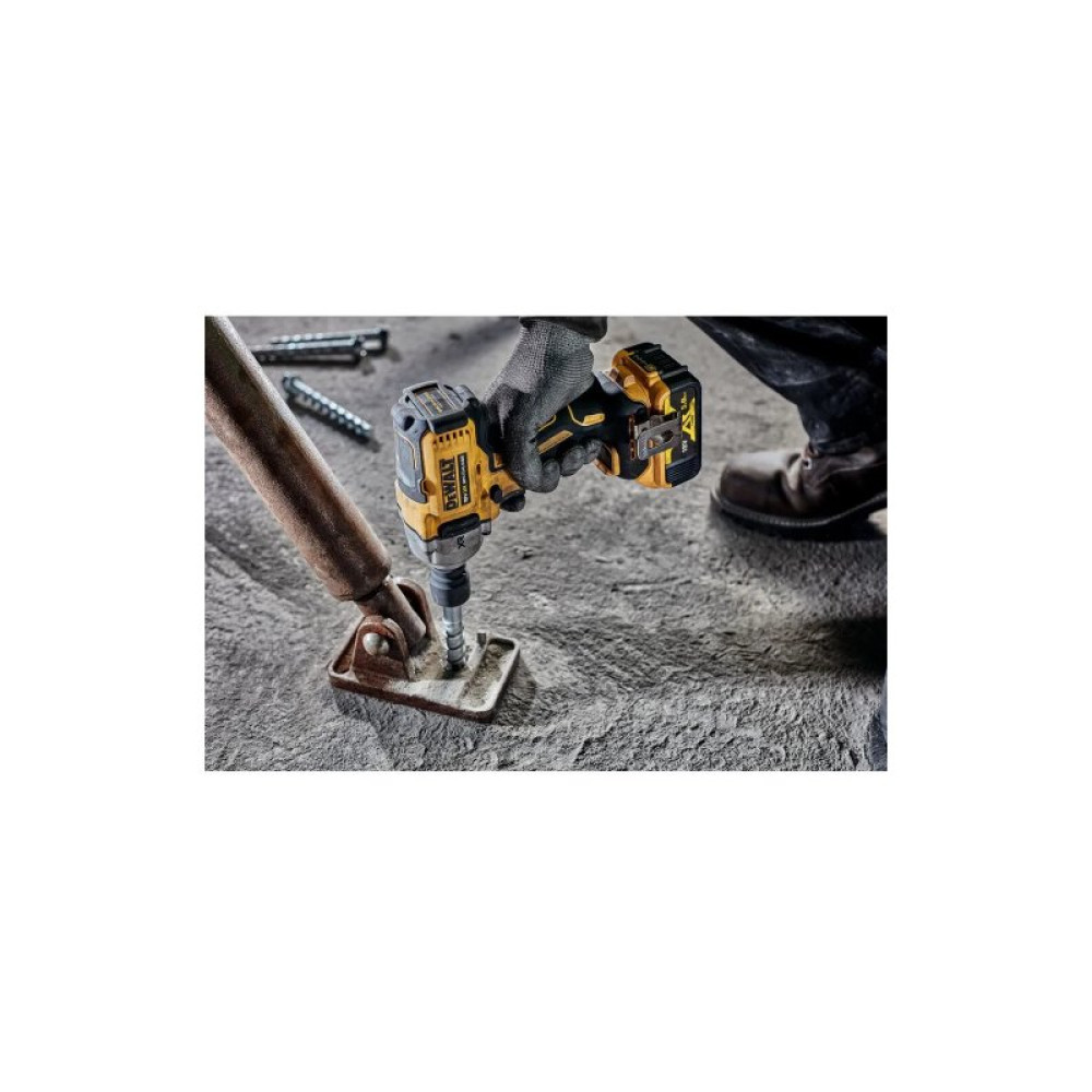 Гайковерт DeWALT ударний 18 В XR Li-lon, 2x5Ah, безщітковий, 812 Нм, TSTAK (DCF892P2T)