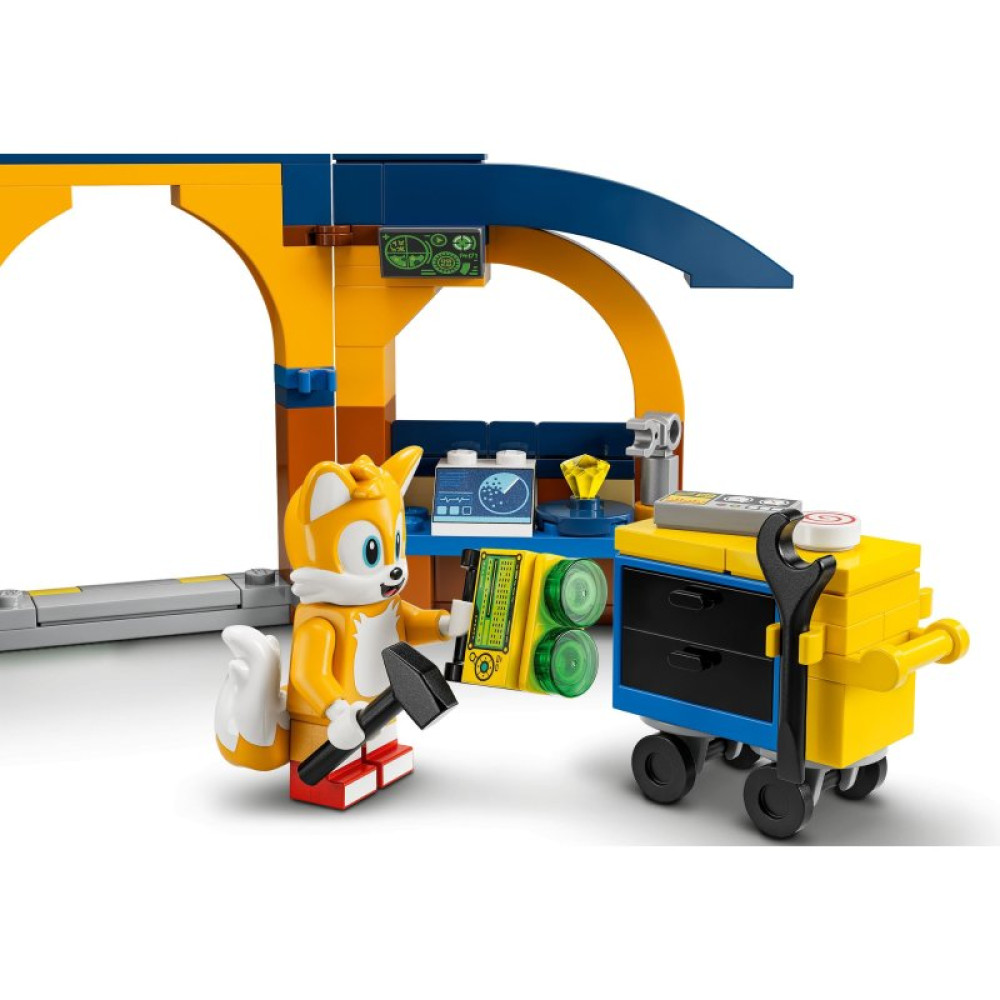 Конструктор LEGO Sonic the Hedgehog Майстерня Тейлз і літак Торнадо 376 деталей (76991)