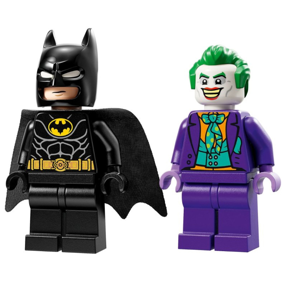 Конструктор LEGO DC Batman Бэтмобиль: Преследование. Бэтмен против Джокера (76224)