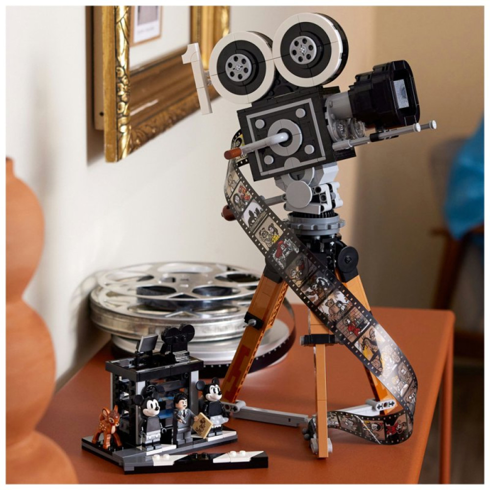Конструктор LEGO Disney Камера чествования Уолта Диснея 811 деталей (43230)