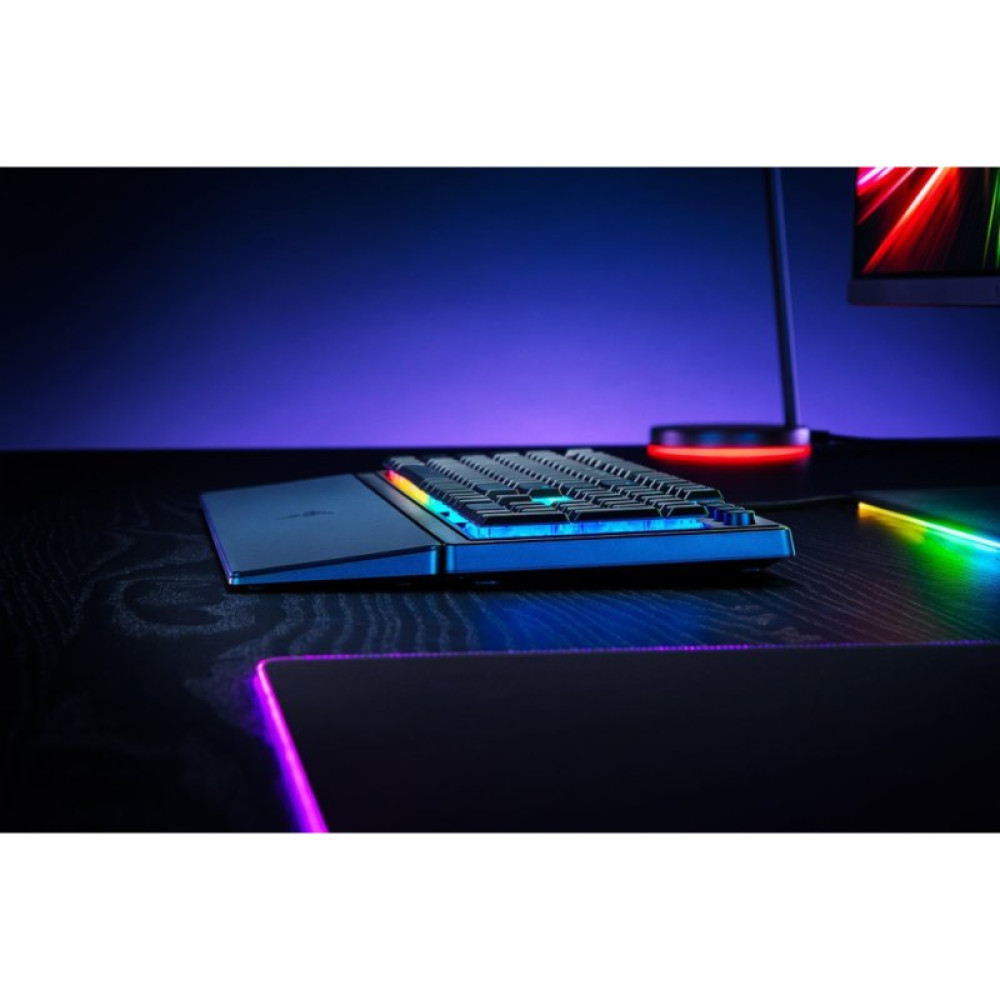 Клавиатура Razer Ornata V3 TKL RGB 84key Mecha-Membrane Switch USB UA Black (RZ03-04881800-R371)