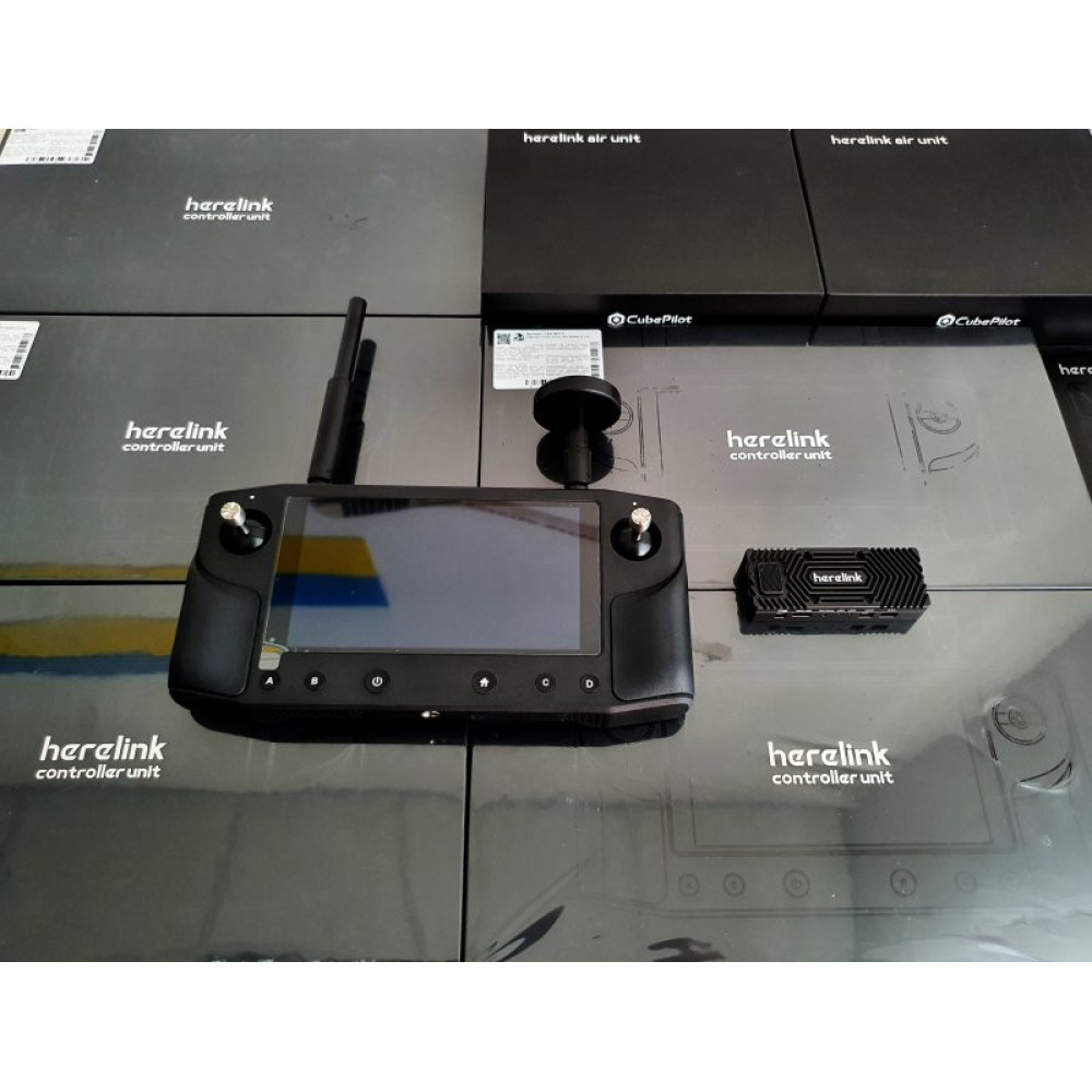 Наземная станция CubePilot HEX Herelink v1.1 (HX4-06211) Наземная станция CubePilot HEX Herelink v1.1 (HX4-06211)