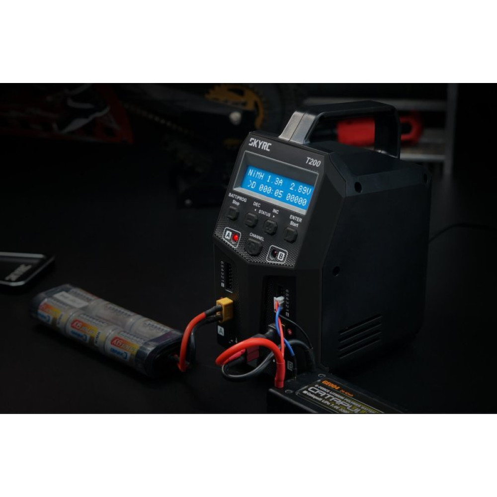 Зарядное устройство универсальное дуо SkyRC T200 200W с блоком питания (SK-100155) (SK-100155)
