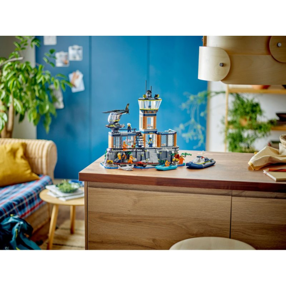 Конструктор LEGO City Полицейский остров-тюрьма 980 деталей (60419)