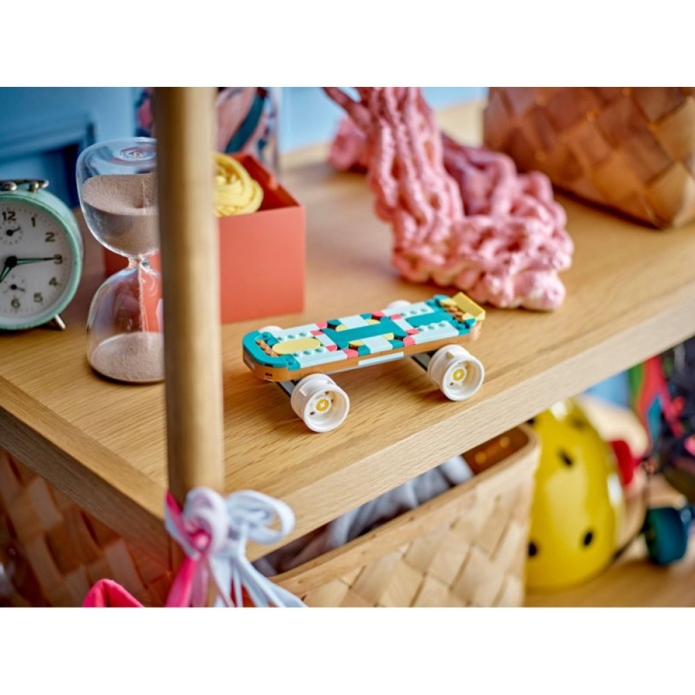 Конструктор LEGO Creator Ретро ролики 342 деталей (31148) Конструктор LEGO Creator Ретро ролики 342 деталей (31148)