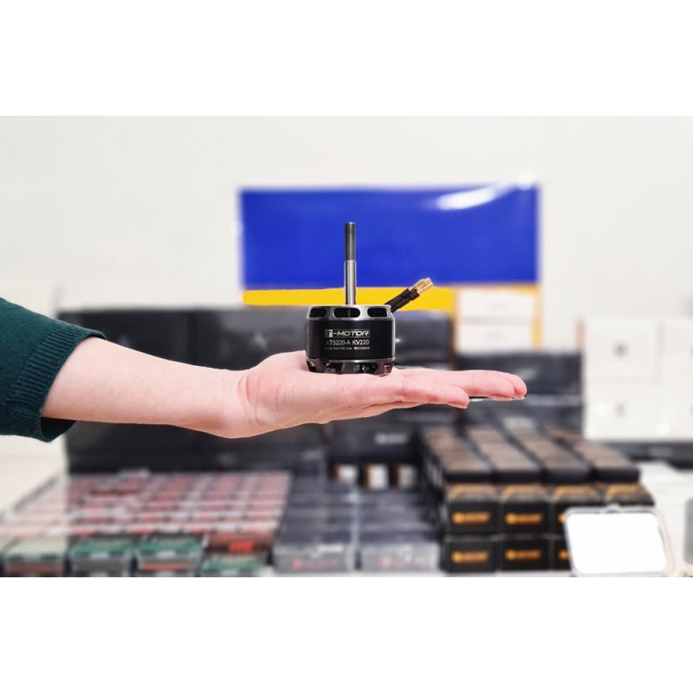 Мотор T-Motor AT5220A KV220 2700W 6-12S для самолетов 20-25CC (TM-AT5220A-220)