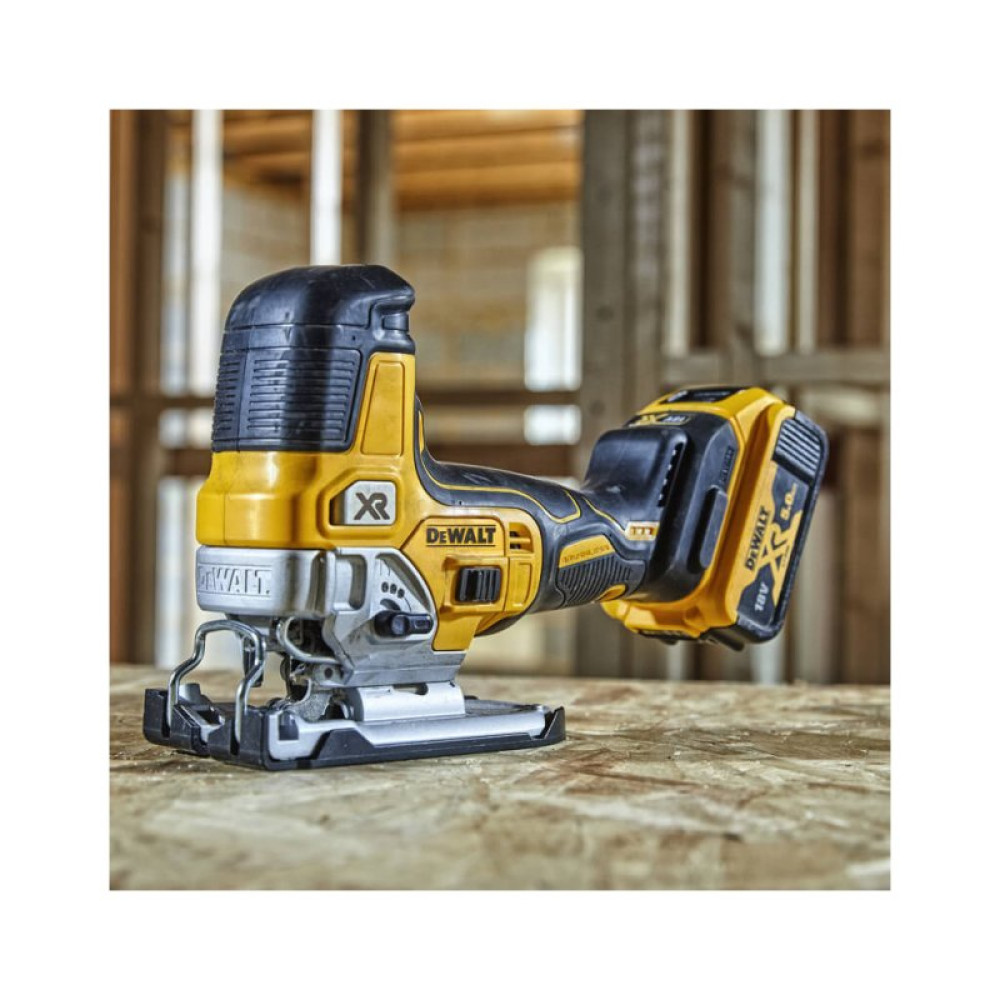 Електролобзик DeWALT 18В XR Li-lon, 1000 - 3200 ход/хв, TSTAK (без АКБ та ЗП) (DCS335NT)