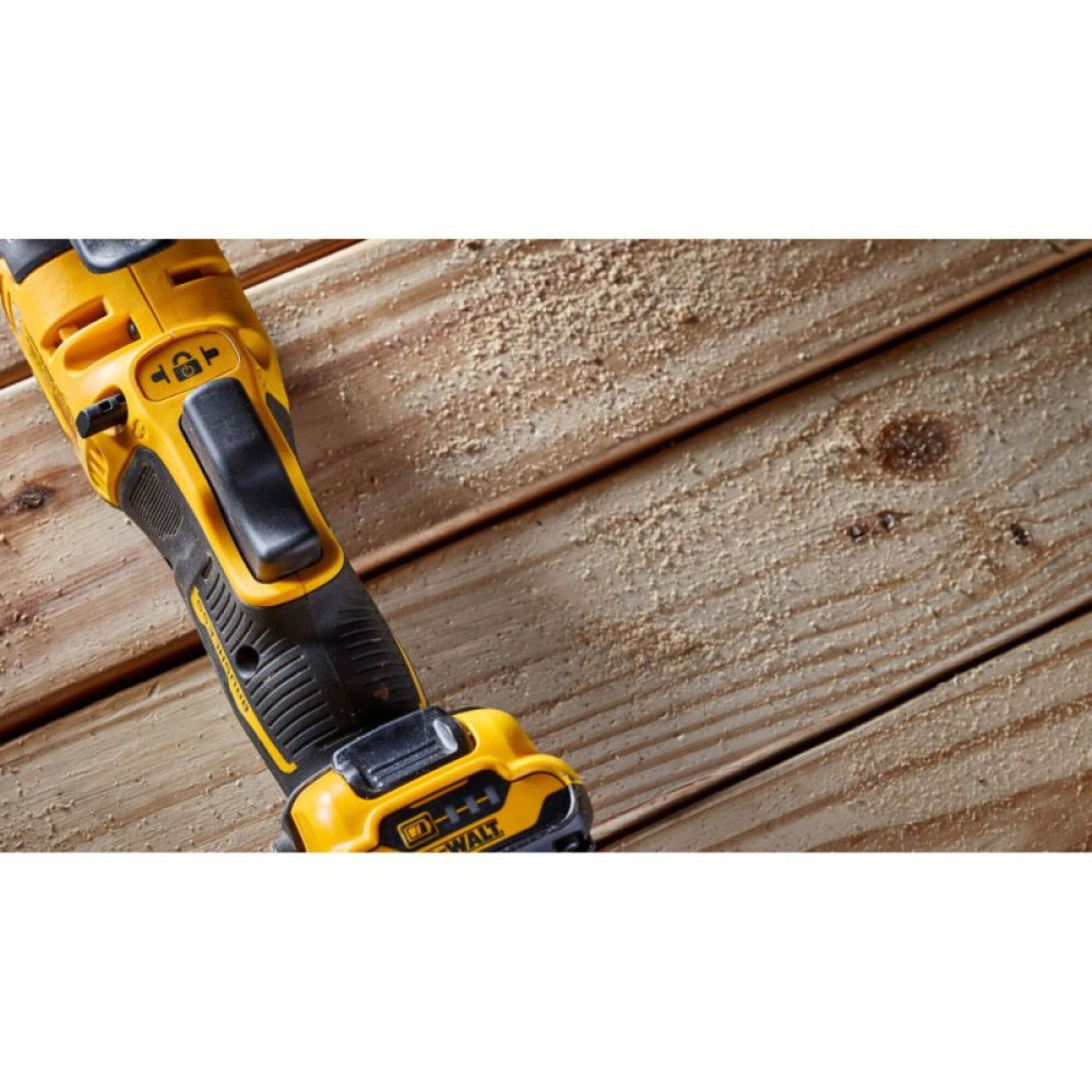 Реноватор DeWALT 12В XR Li-Ion, 18000 кол/мин, 0.84 кг, TSTAK (DCS353NT)
