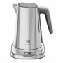 Электрочайник ELECTROLUX EEWA 7800 (EEWA7800)