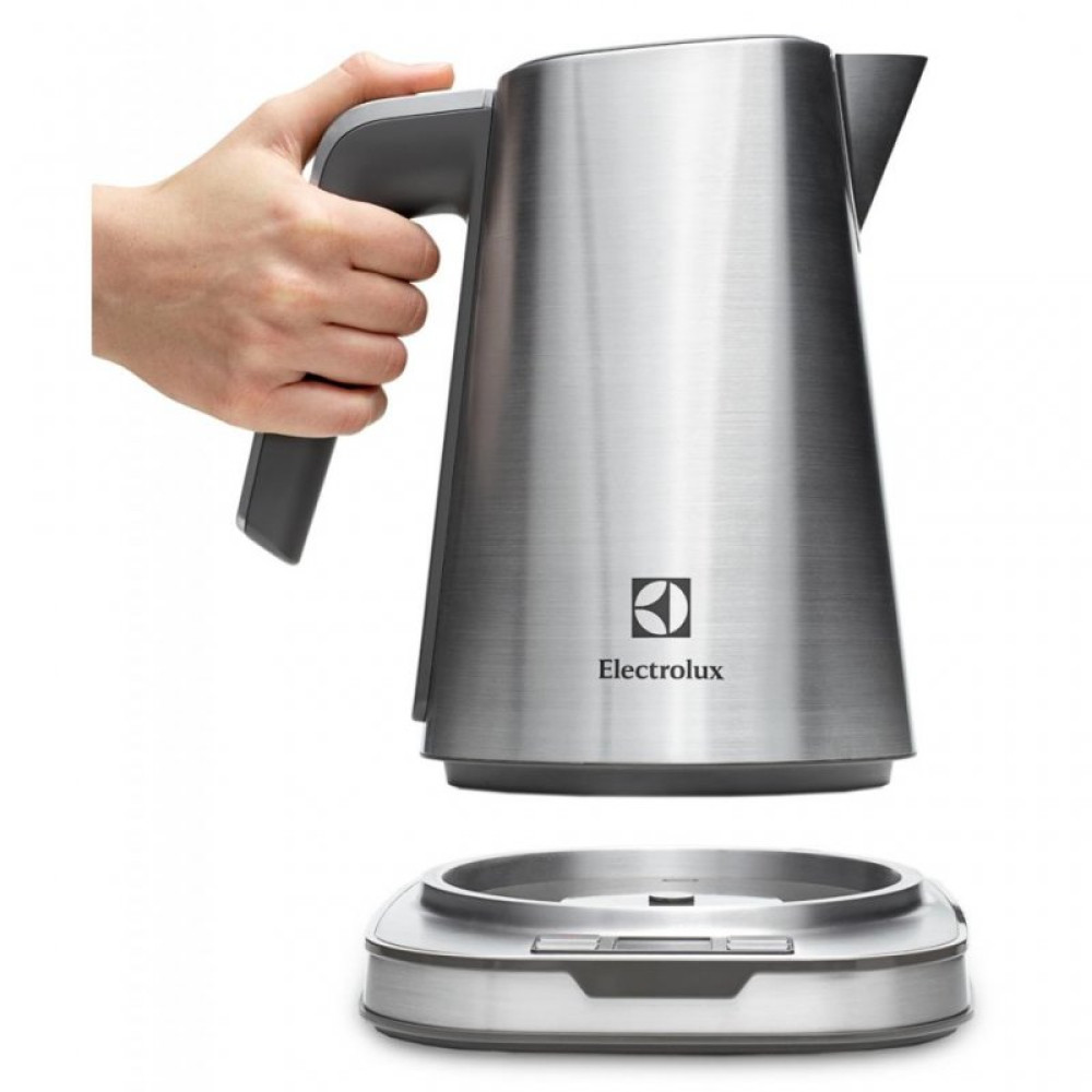 Электрочайник ELECTROLUX EEWA 7800 (EEWA7800)