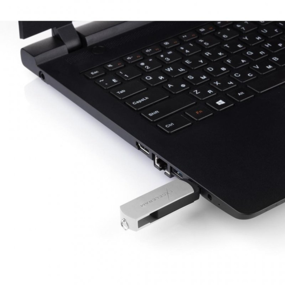USB флеш накопитель eXceleram 16GB P2 Series White/Black USB 2.0 (EXP2U2WH2B16)