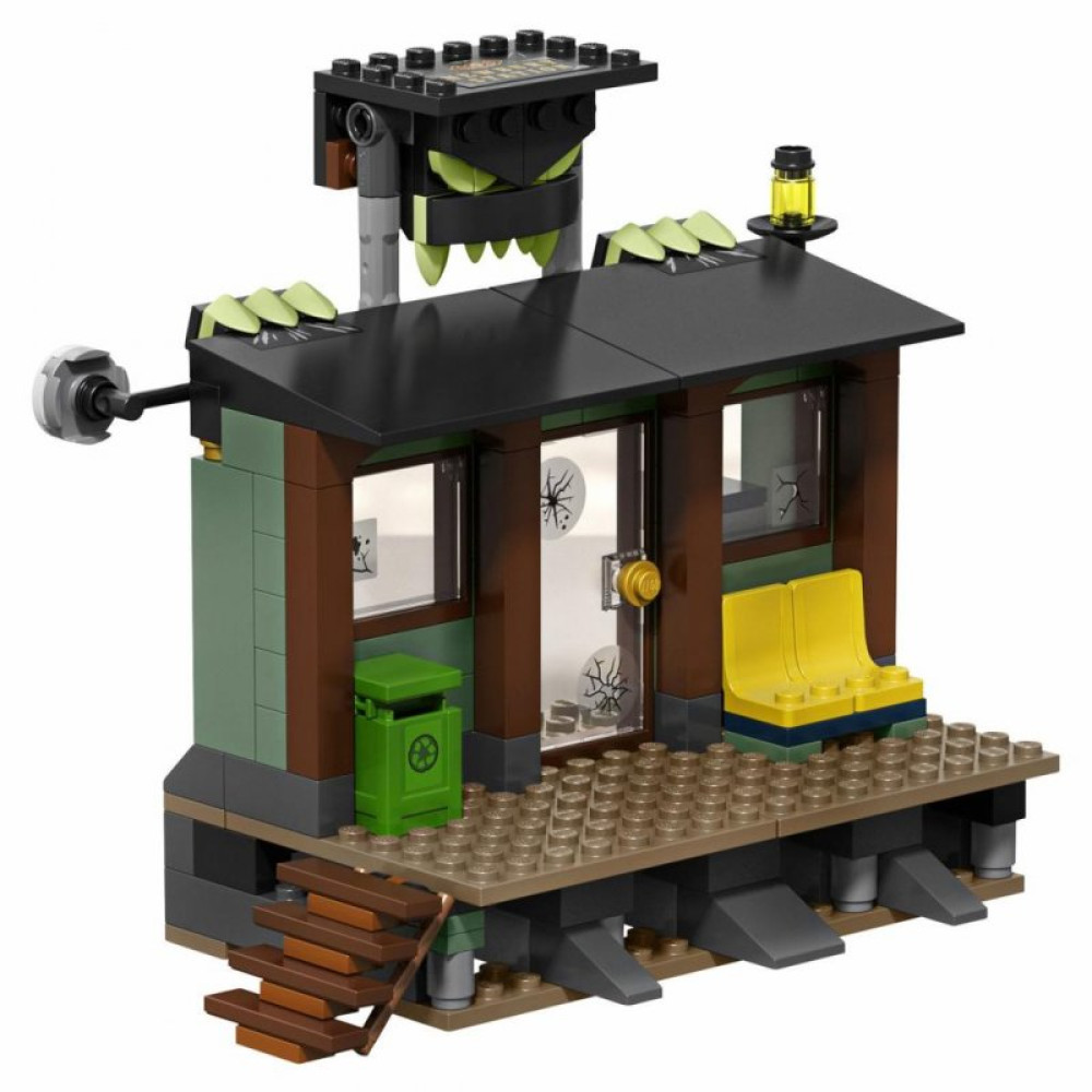 Конструктор LEGO Hidden Side Примарний експрес 698 детале (70424)