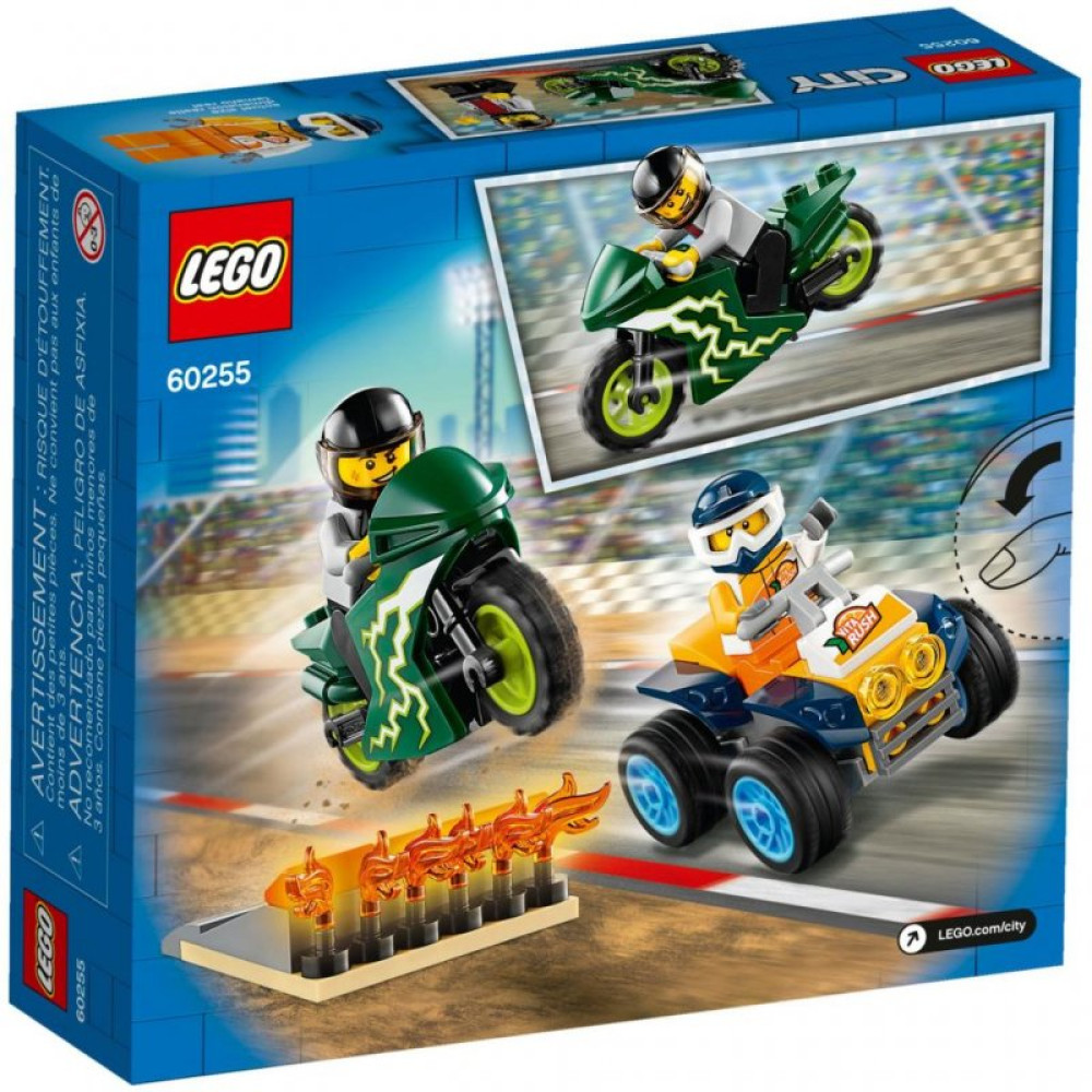 Конструктор LEGO City Команда каскадёров 62 детали (60255)