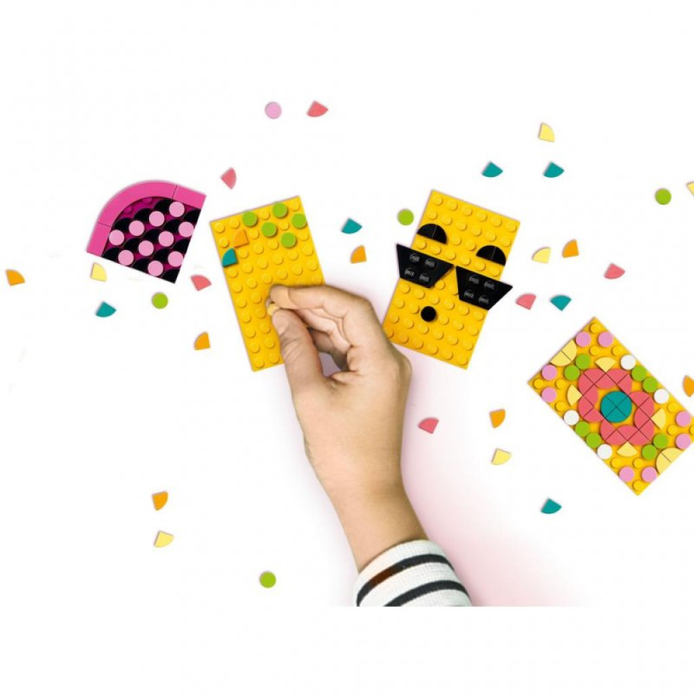 Конструктор LEGO DOTs Подставка для карандашей Ананас 351 деталей (41906)