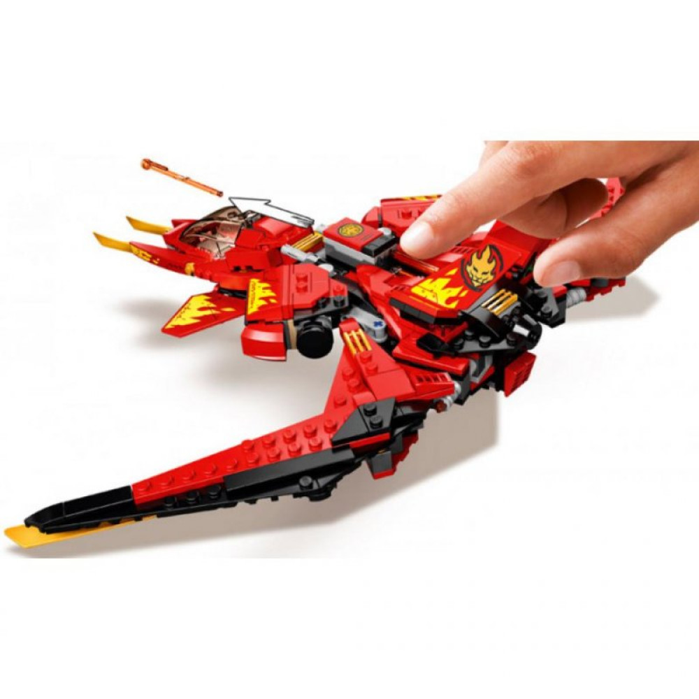 Конструктор LEGO Ninjago Истребитель Кая 513 деталей (71704)