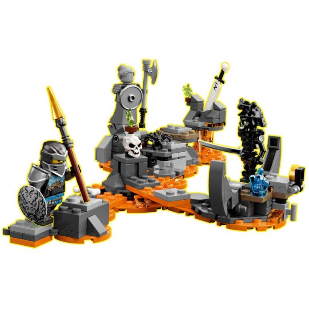 Конструктор LEGO Ninjago Дракон чаклуна-скелета (71721)