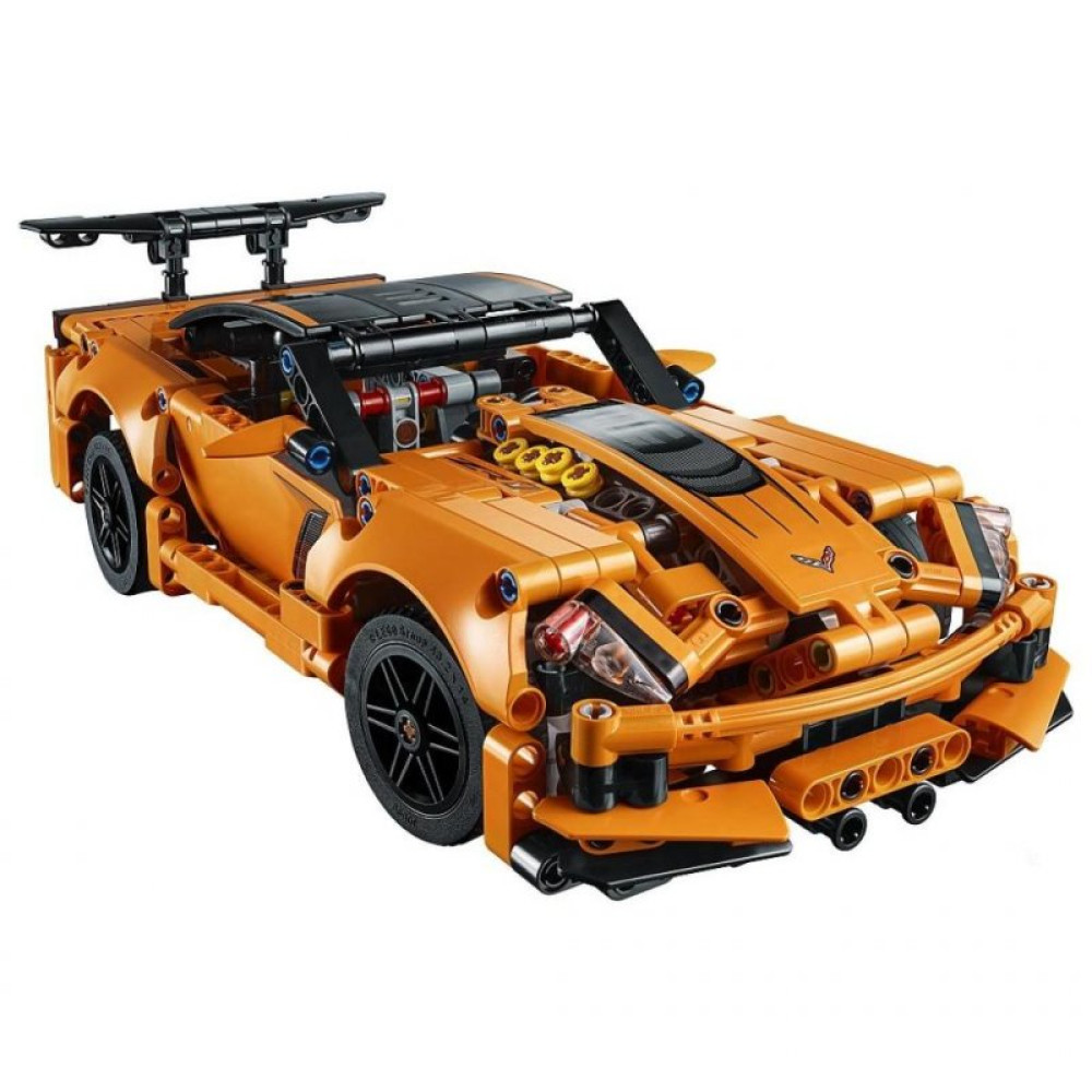 Конструктор LEGO TECHNIC Chevrolet Corvette ZR1 579 дет. (42093)