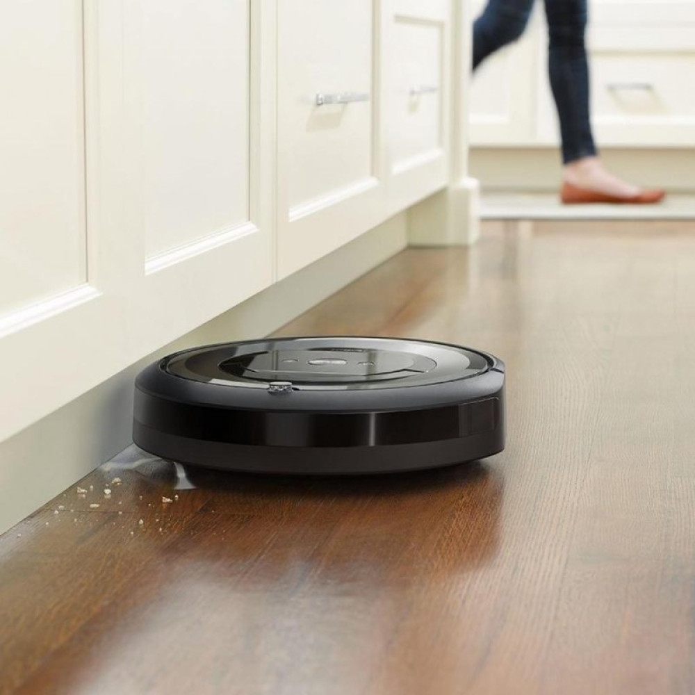 Пилосос iRobot Roomba e5 (e515840)